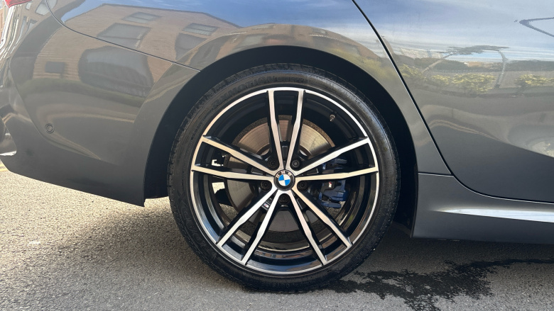 BMW 3 Series 320d MHT M Sport 5dr Step Auto Diesel Estate